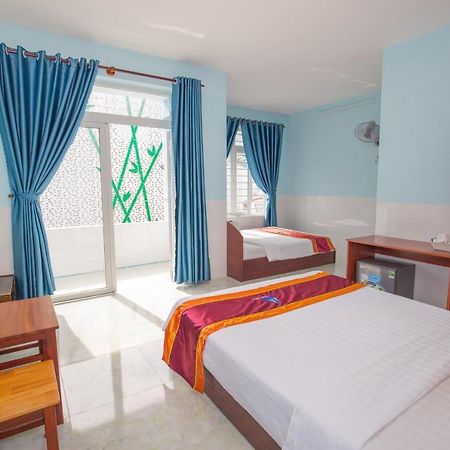 Hotel Dang Khoa Chi Khu Co Ong Екстер'єр фото