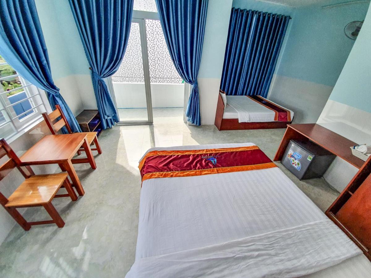 Hotel Dang Khoa Chi Khu Co Ong Екстер'єр фото