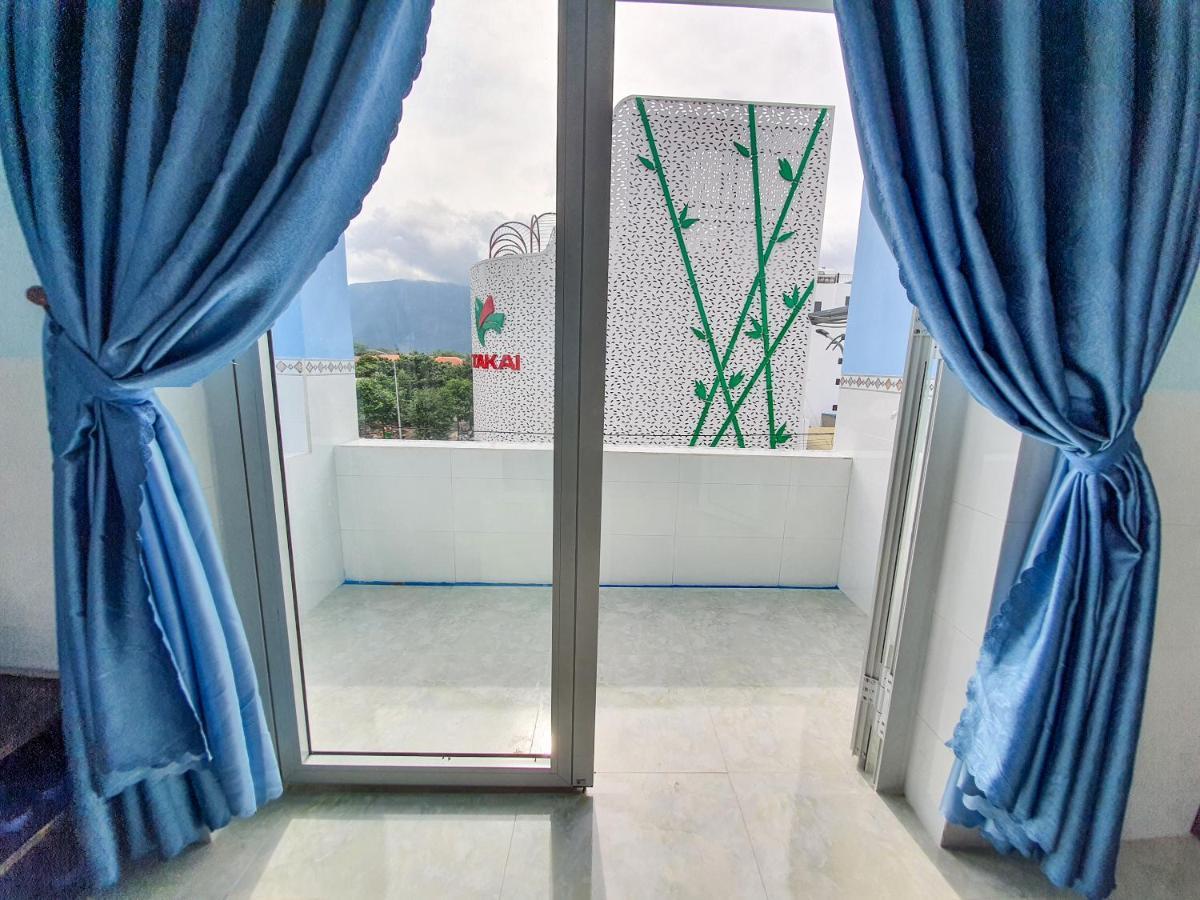 Hotel Dang Khoa Chi Khu Co Ong Екстер'єр фото